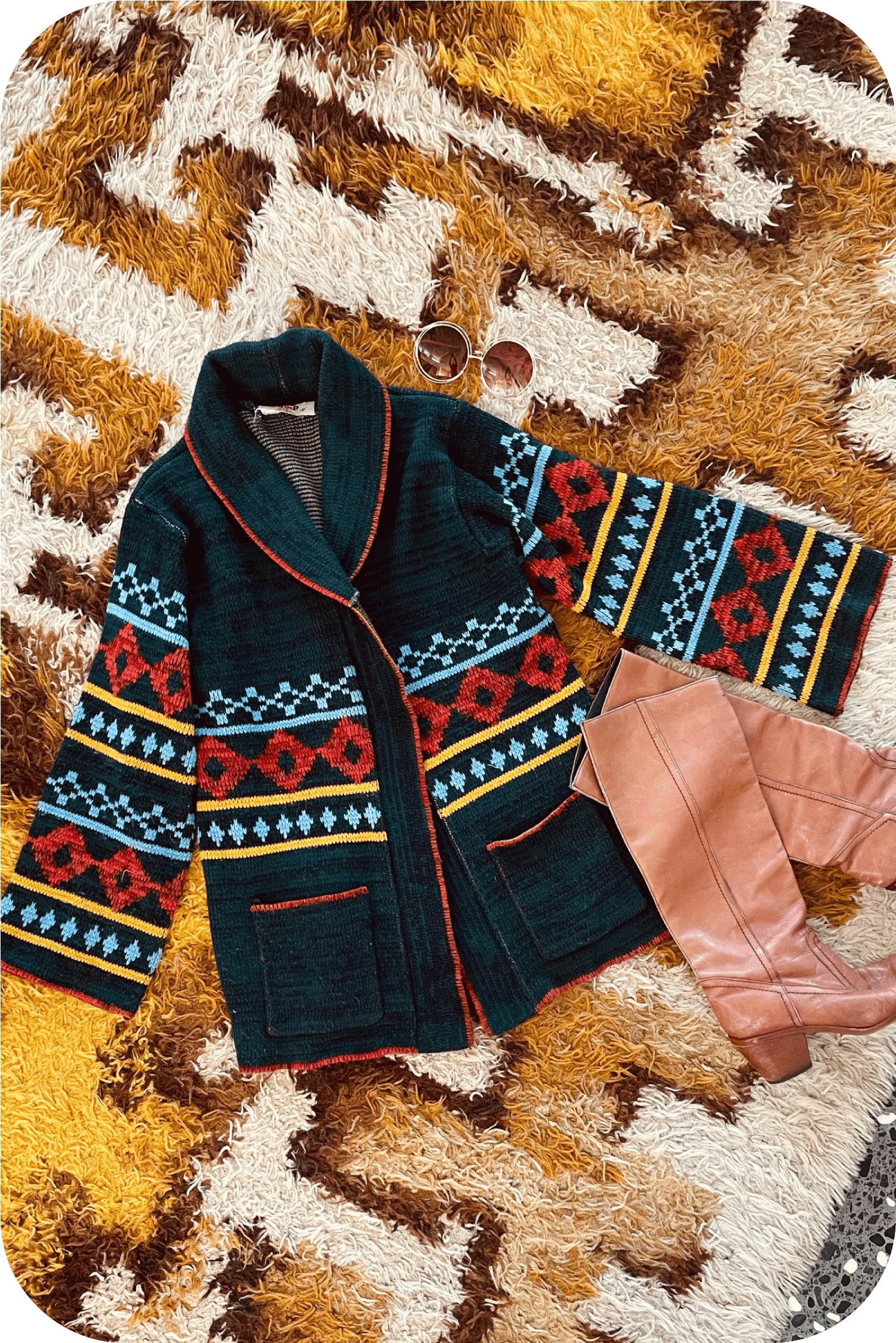 Vintage 70s Bell Sleeve Cardigan | YESTERDAY PEOPLE